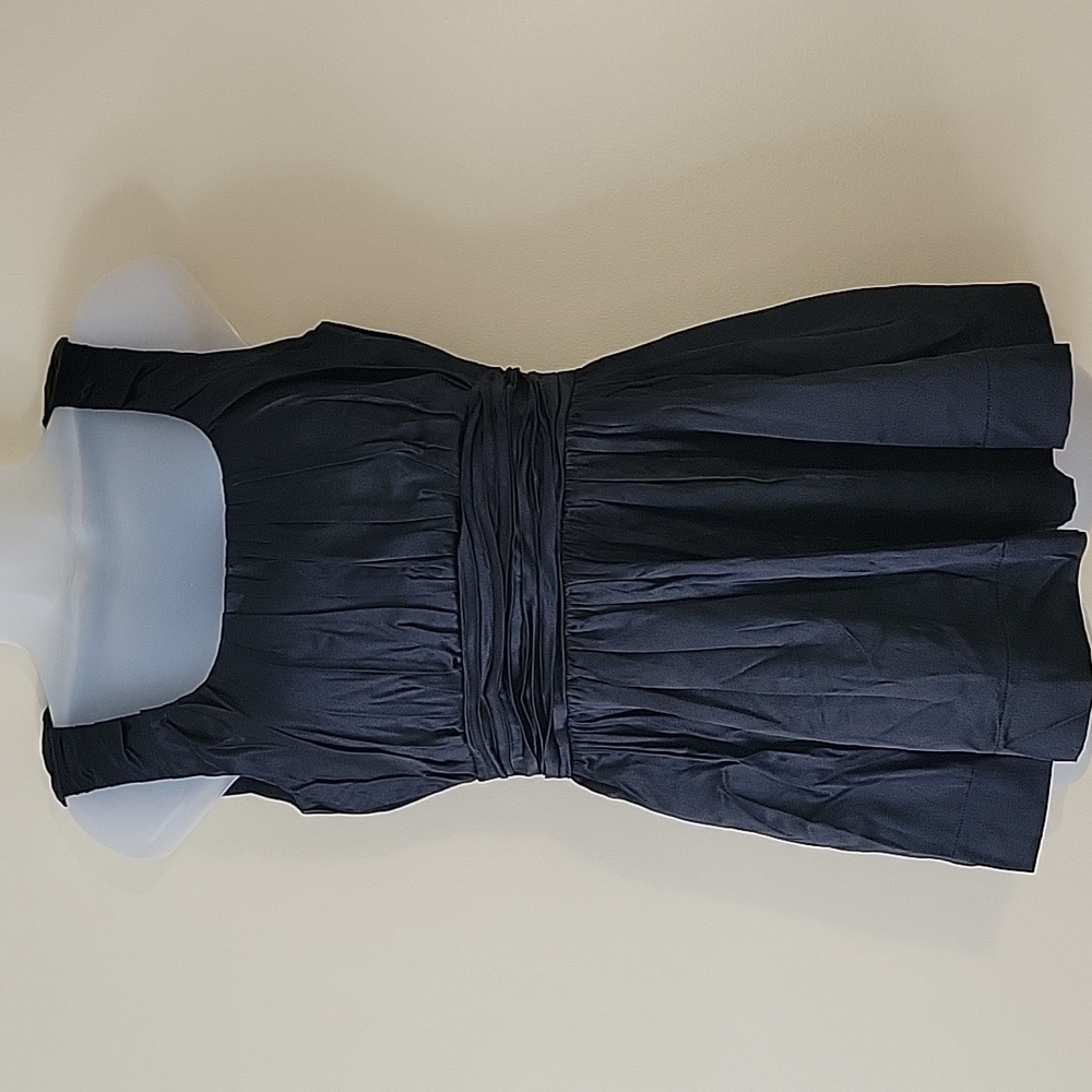 DKNY Donna Karan New York silk Top Shirt Women sz 4 Black babydoll Perfect